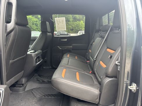 Used 2020 GMC Sierra 1500 AT4 w/ AT4 Premium Package AWD/4WD image 24