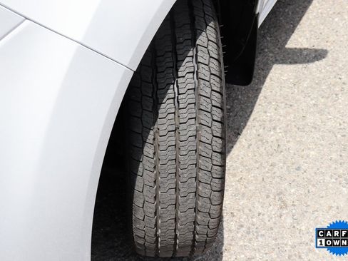 Used 2020 Nissan NV200 S image 31