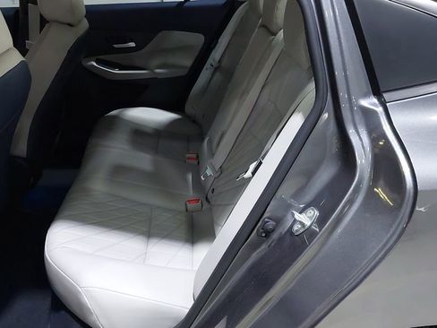 New 2026 Nissan Sentra SL w/ Floor Mat Package FWD image 21
