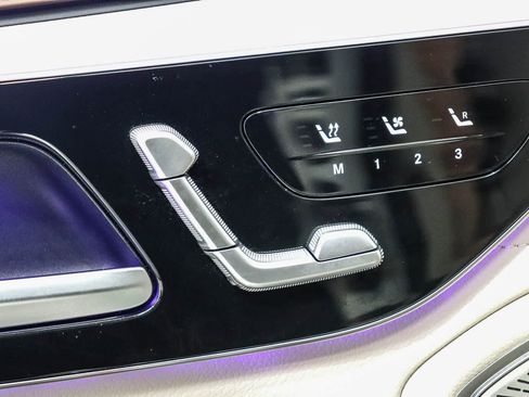 Certified 2023 Mercedes-Benz EQS 580 4MATIC Sedan image 22