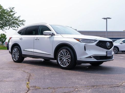 Certified 2024 Acura MDX SH-AWD w/ Advance Package image 3