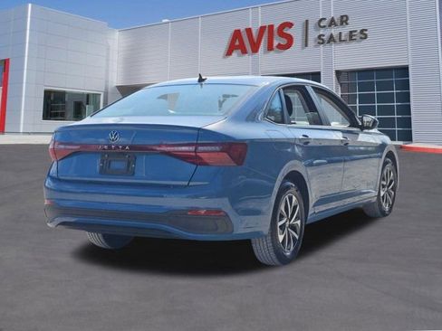 Used 2025 Volkswagen Jetta S image 6