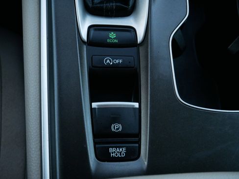 Used 2022 Honda Accord LX image 31