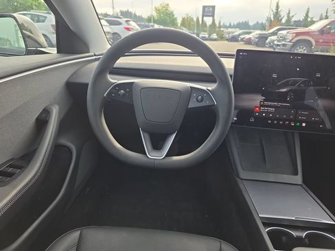 Used 2025 Tesla Model 3 Long Range RWD image 7