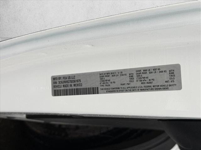 Used 2025 RAM ProMaster 2500 FWD image 27