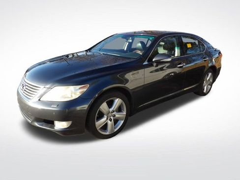 Used 2010 Lexus LS 460 image 8