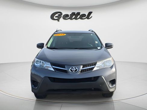 Used 2015 Toyota RAV4 LE FWD image 2