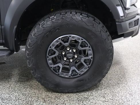 Used 2024 Ford F150 Raptor w/ Equipment Group 803A Raptor R AWD/4WD image 36