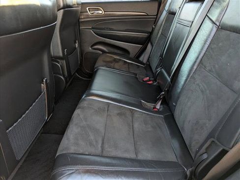 Used 2021 Jeep Grand Cherokee Laredo X image 20