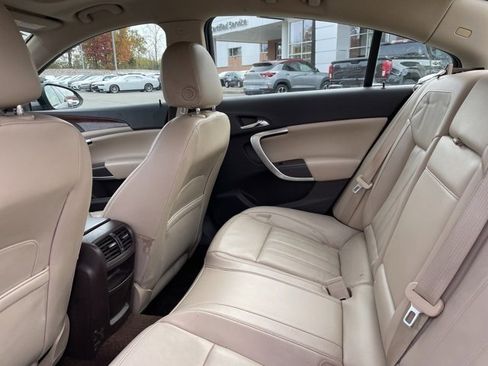 Used 2014 Buick Regal image 11