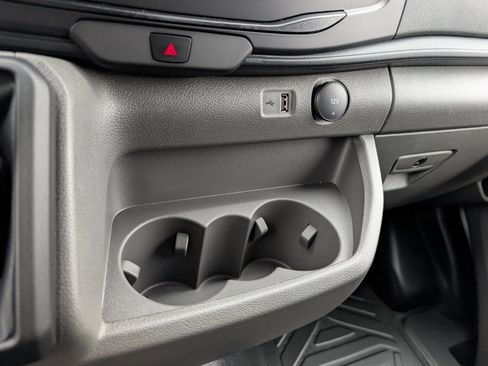 New 2026 Ford Transit 250 148 Medium Roof image 20