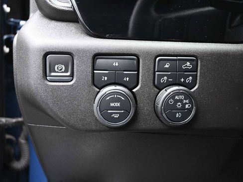 Used 2024 Chevrolet Silverado 2500 LT w/ All Star Edition AWD/4WD image 21