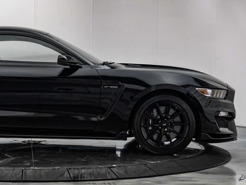 Used 2015 Ford Mustang Shelby GT350 RWD image 21