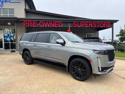 Used 2023 Cadillac Escalade ESV Sport Platinum