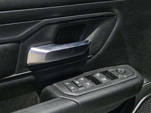 New 2026 RAM 1500 Express AWD/4WD image 25