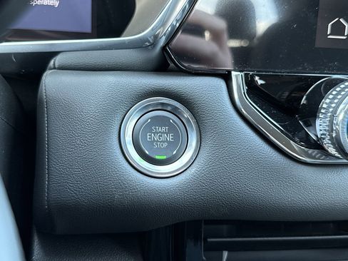 New 2025 GMC Canyon Elevation w/ Convenience Package image 51