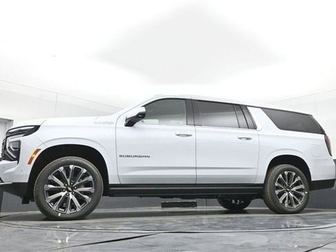New 2026 Chevrolet Suburban High Country image 51