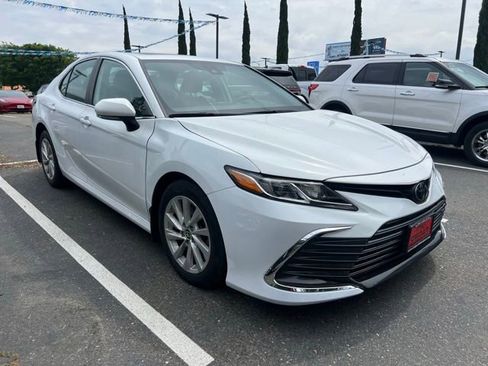 Used 2021 Toyota Camry LE w/ Cold Weather Package AWD/4WD image 4