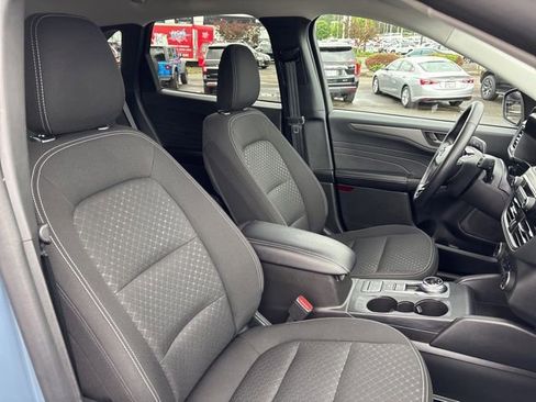 Used 2025 Ford Escape Active AWD/4WD image 31