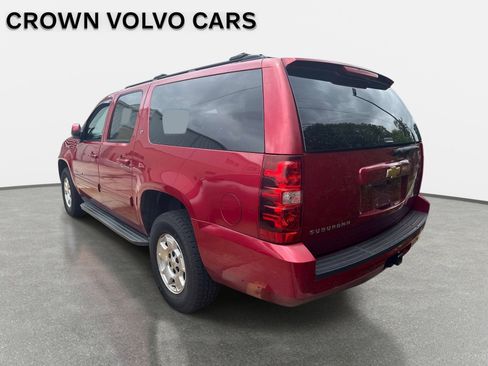 Used 2014 Chevrolet Suburban LT w/ Luxury Package AWD/4WD image 6