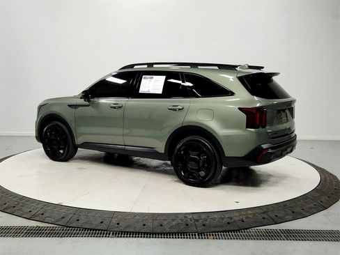 Used 2025 Kia Sorento SX image 5
