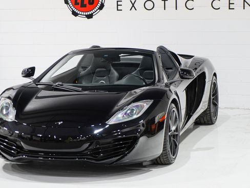 Used 2013 McLaren MP4-12C Spider RWD image 30