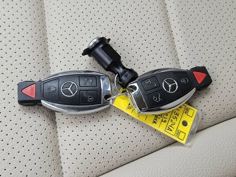 Used 2019 Mercedes-Benz GLC 300 4MATIC image 31