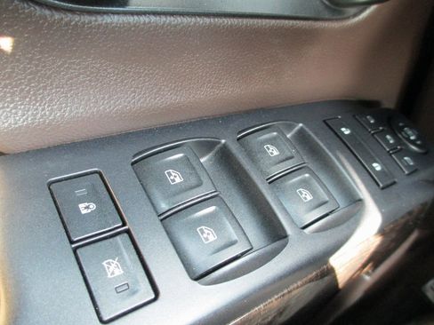 Used 2015 GMC Sierra 2500 Denali w/ Duramax Plus Package image 27