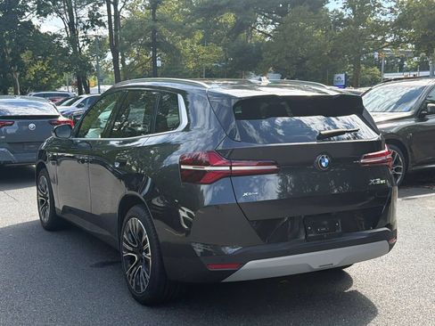 Used 2025 BMW X3 xDrive30i AWD/4WD image 3