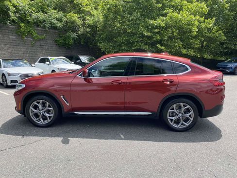 Used 2020 BMW X4 xDrive30i w/ Premium Package AWD/4WD image 2