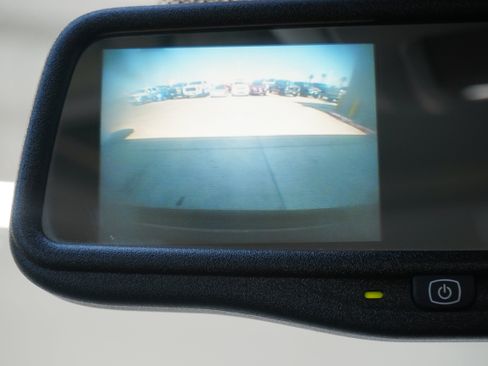 Used 2014 GMC Yukon XL SLT image 22