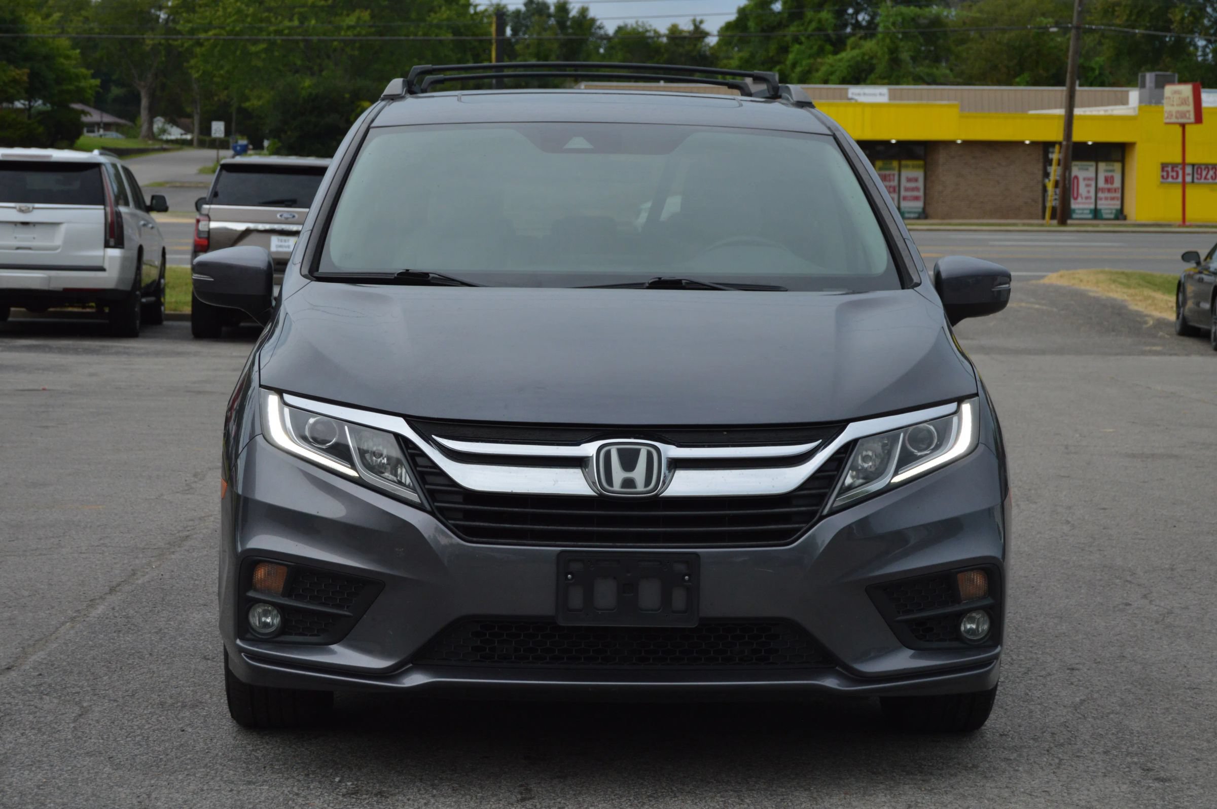 Used 2018 Honda Odyssey EX-L image 3