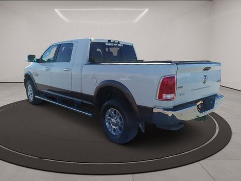 Used 2018 RAM 3500 Laramie w/ Convenience Group AWD/4WD image 5