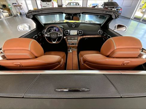 Certified 2018 Mercedes-Benz SL 450 image 20