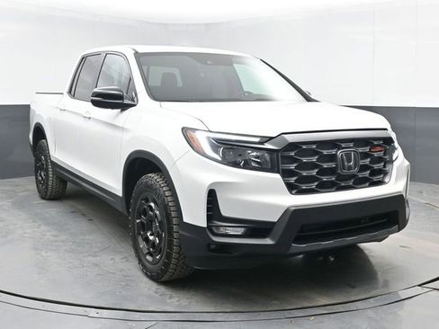 New 2026 Honda Ridgeline TrailSport image 2