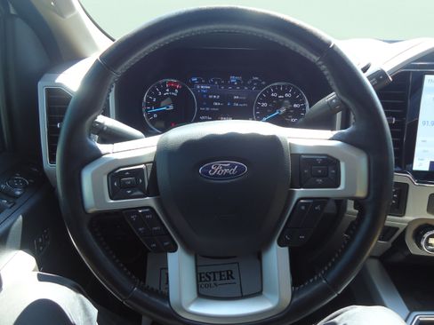Used 2022 Ford F250 Lariat w/ Tremor Off-Road Package AWD/4WD image 16