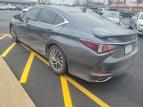 Certified 2024 Lexus ES 350 Ultra Luxury w/ Accessory Package (Z1) image 5