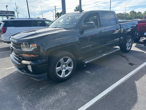 Used 2018 Chevrolet Silverado 1500 LT w/ All Star Edition AWD/4WD image 1