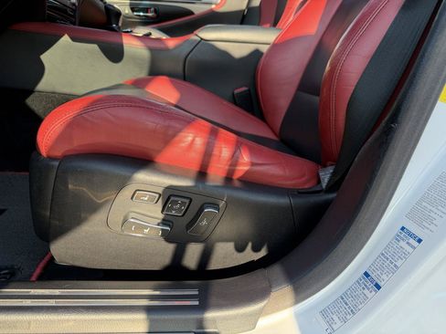 Used 2015 Lexus LS 460 AWD image 16