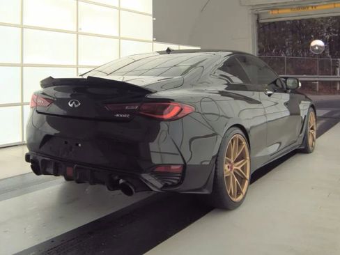 Used 2018 INFINITI Q60 Red Sport 400 w/ Pro Active Package image 2