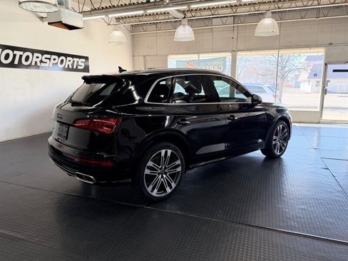 Used 2018 Audi SQ5 Prestige w/ Prestige Package image 12