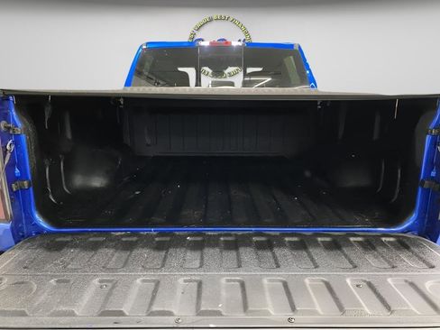 Used 2019 RAM 1500 Big Horn AWD/4WD image 10