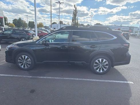 Used 2025 Subaru Outback Limited XT w/ Popular Package #2 AWD/4WD image 8