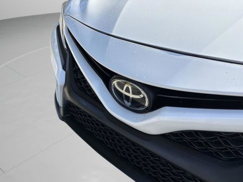 Used 2020 Toyota Camry SE image 22