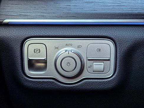 New 2026 Mercedes-Benz GLE 350 4MATIC image 28