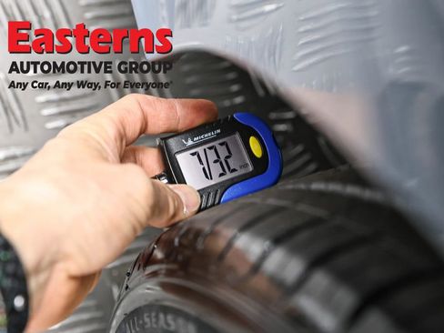 Used 2023 Honda Civic Sport image 25