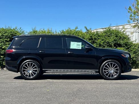 New 2026 Mercedes-Benz GLS 450 4MATIC image 2