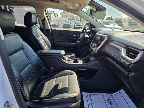 Used 2021 GMC Acadia Denali w/ Denali Ultimate Package AWD/4WD image 10