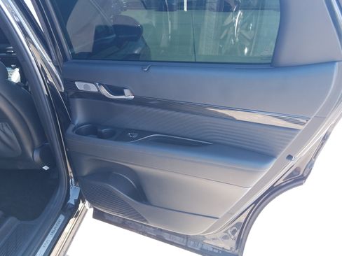 Used 2024 Hyundai Palisade Calligraphy image 14