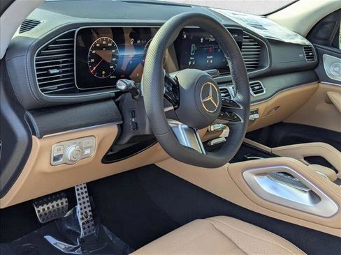 New 2026 Mercedes-Benz GLS 450 4MATIC image 3